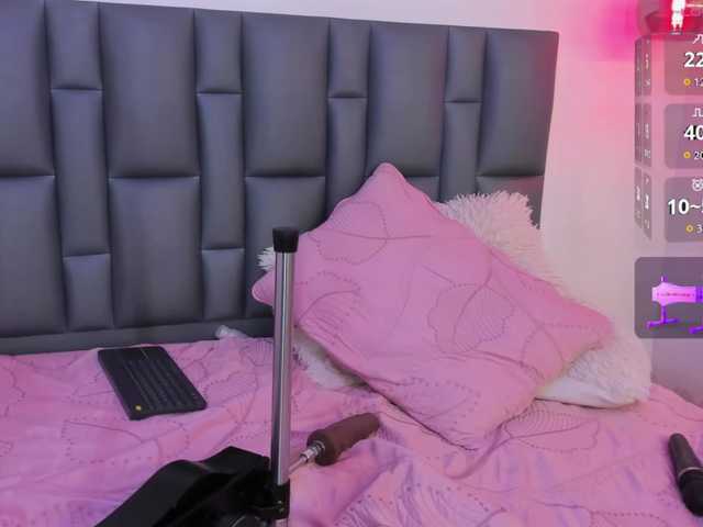Abbyadams live cam on BongaCams