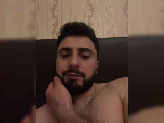 Rizi13 Live Webcam on BongaCams