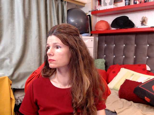 kellysurfing, en vivo ahora en BongaCams