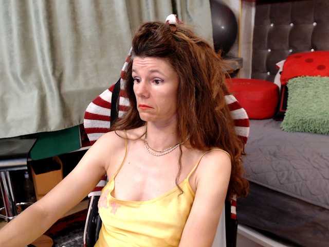kellysurfing live cam on BongaCams