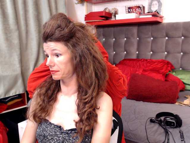 kellysurfing live cam on BongaCams