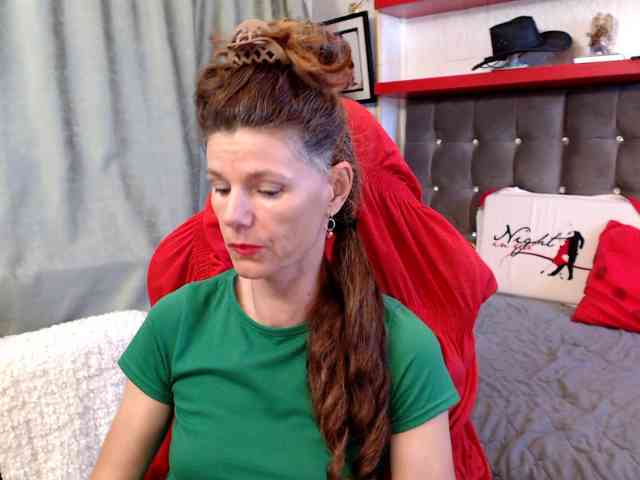 kellysurfing's webcam live show