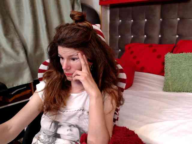 kellysurfing Live Webcam on BongaCams