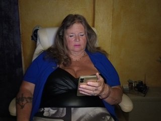 lady-vamp Porn Show