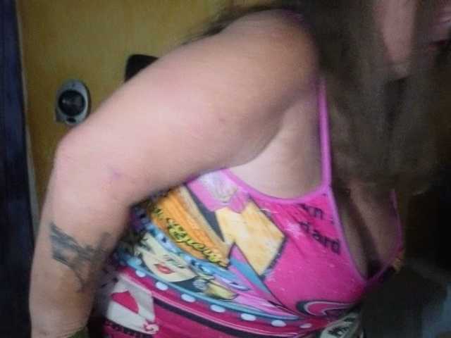 lady-vamp live cam on UnifiedCams