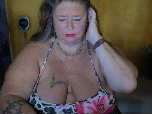 lady-vamp live webcam show