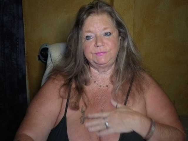 lady-vamp live cam on BongaCams