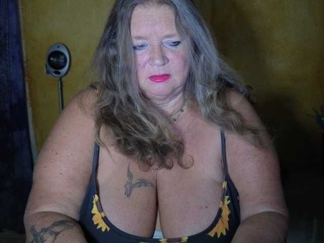 lady-vamp live cam on BongaCams