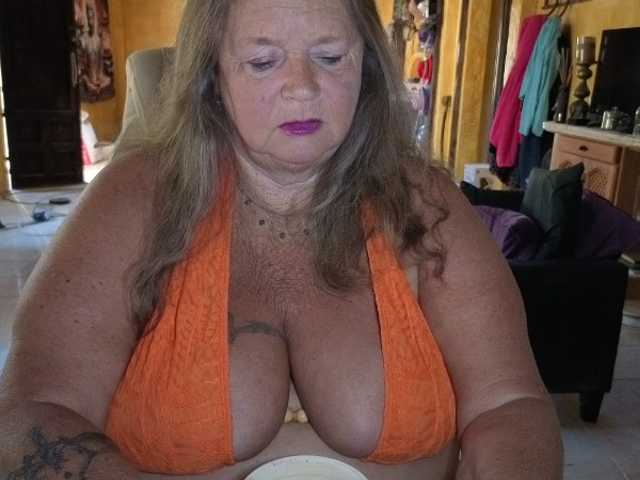 lady-vamp live cam on BongaCams