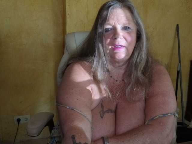 lady-vamp