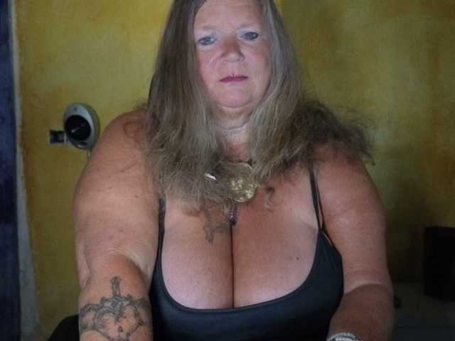 lady-vamp live cam