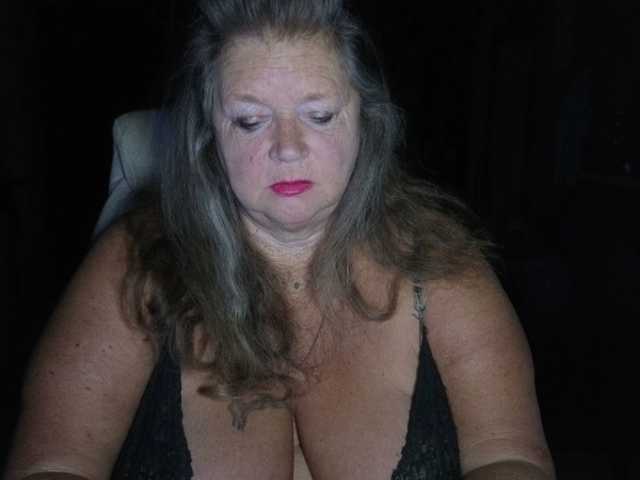 lady-vamp live cam on BongaCams