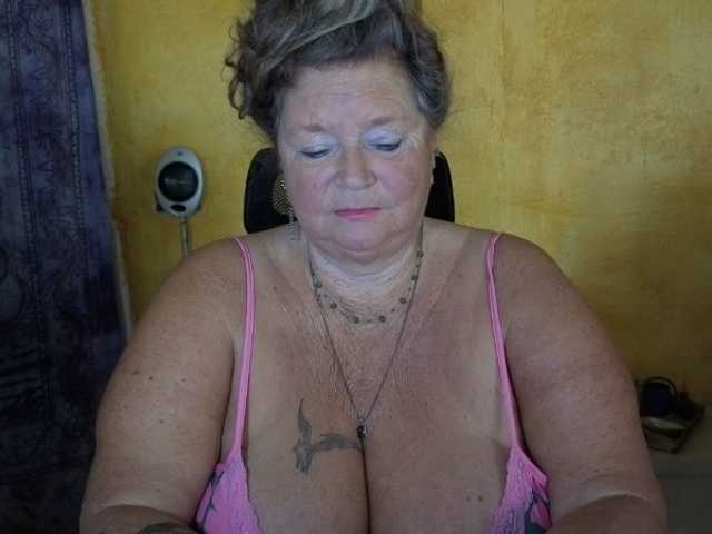 lady-vamp live webcam show