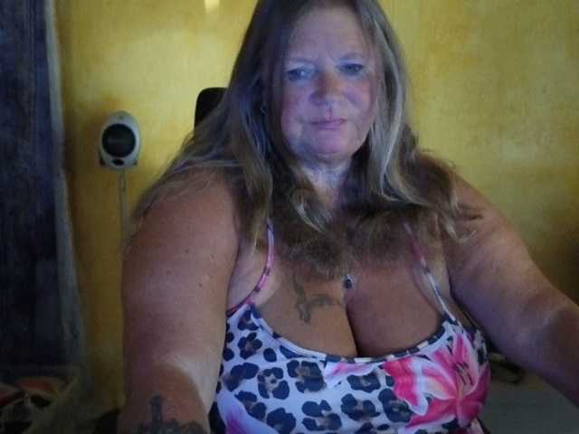 lady-vamp Live Cam Chat on BongaCams