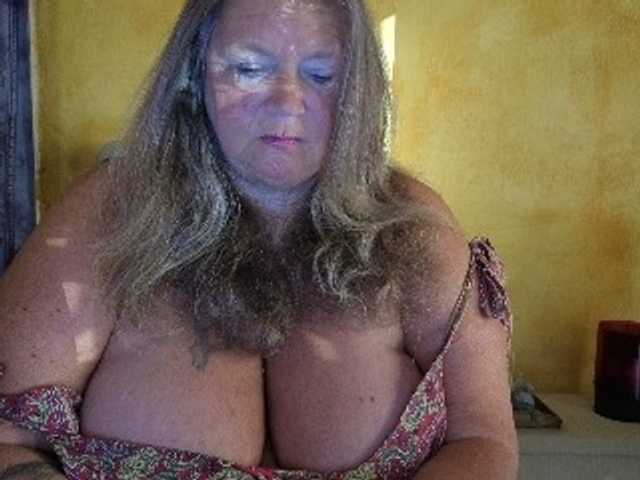 lady-vamp's BongaCams show and profile