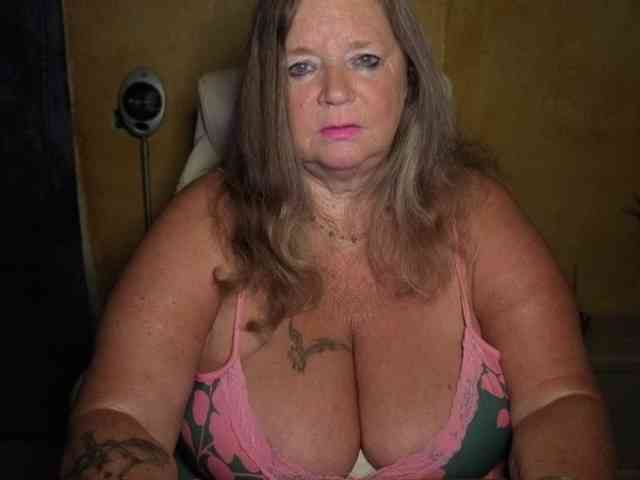lady-vamp webcam