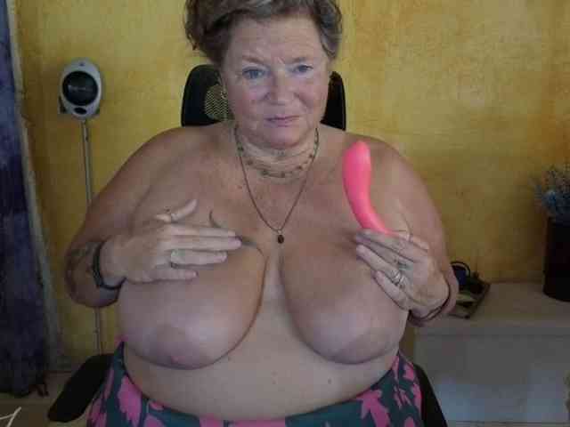 lady-vamp Sex Cam Show