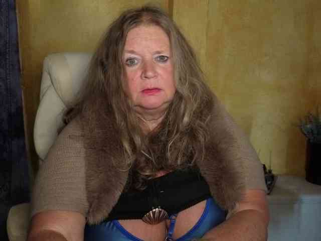 lady-vamp