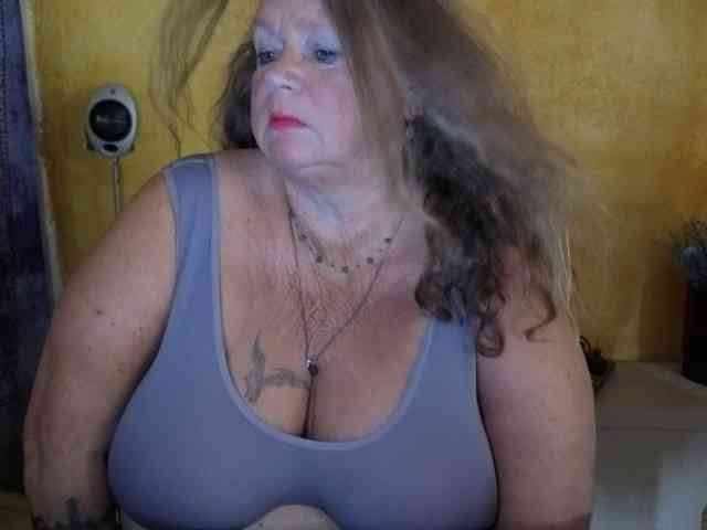 lady-vamp Sex Cam Show