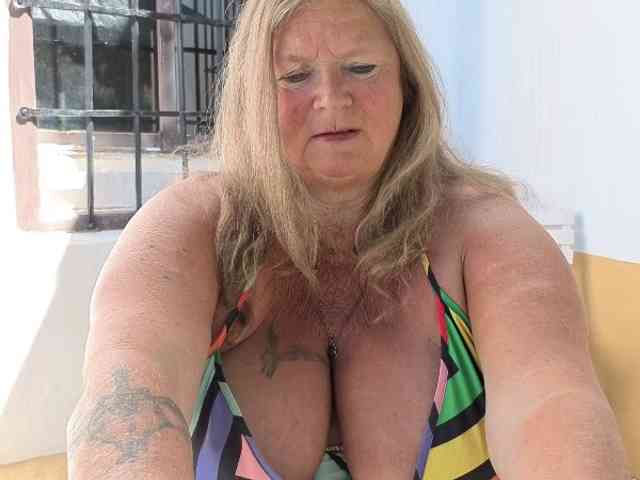 lady-vamp webcam