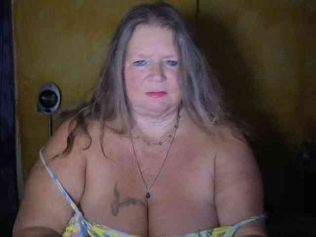 lady-vamp Sex Cam Show