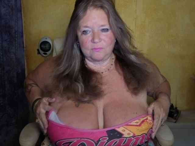 lady-vamp webcam