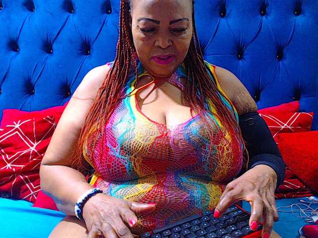 Ebonycandy10