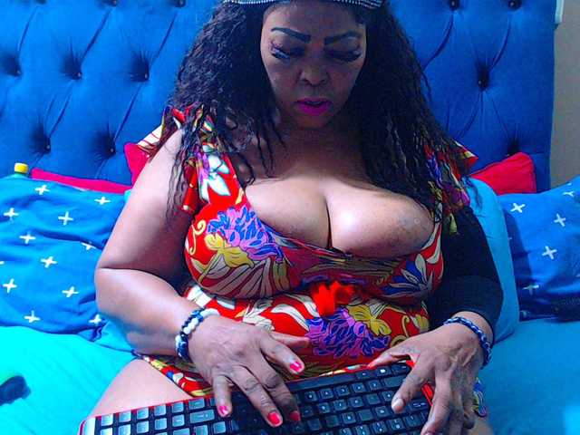 Ebonycandy10