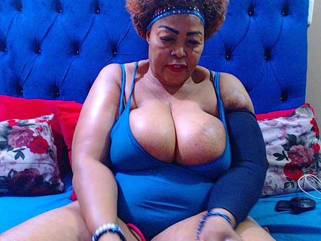 Ebonycandy10