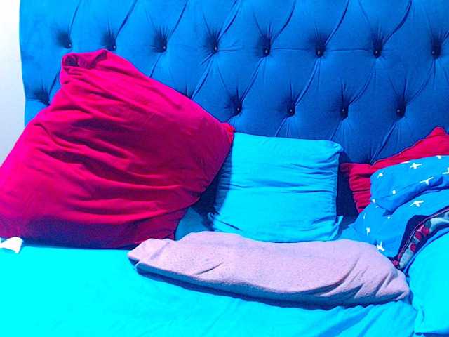 Ebonycandy10 live cam on BongaCams