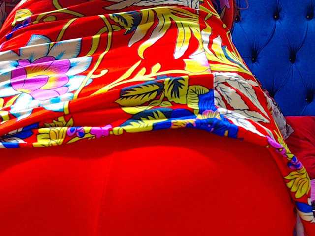 Ebonycandy10 live cam on BongaCams