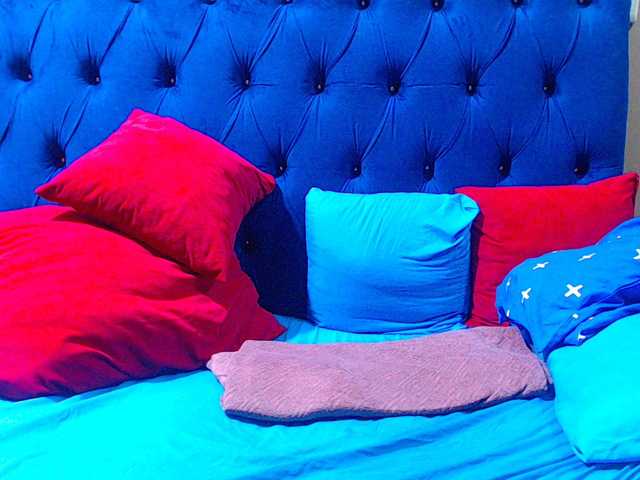 Ebonycandy10 live cam on BongaCams
