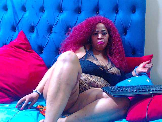 Ebonycandy10 live cam preview
