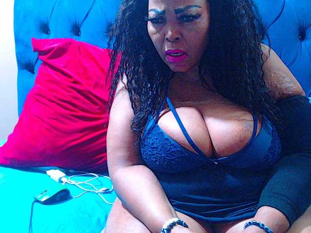 Ebonycandy10