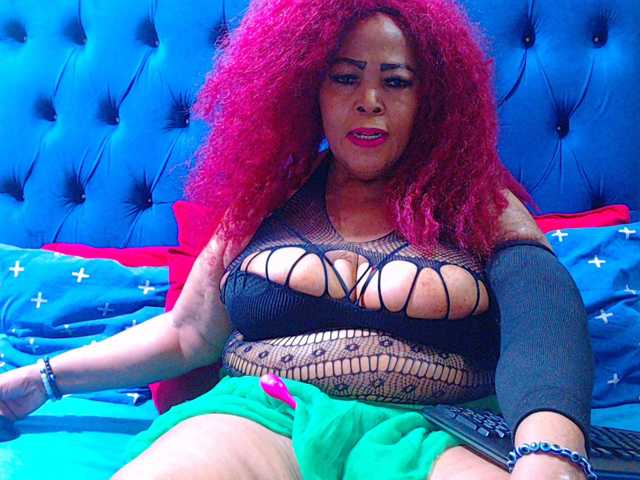 Ebonycandy10 live cam preview
