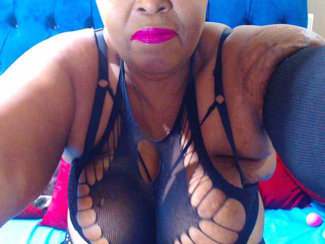 Ebonycandy10