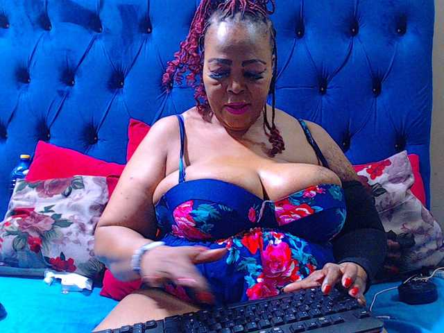 Ebonycandy10