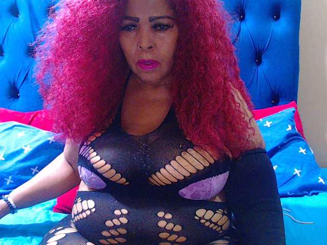 Ebonycandy10 live cam preview