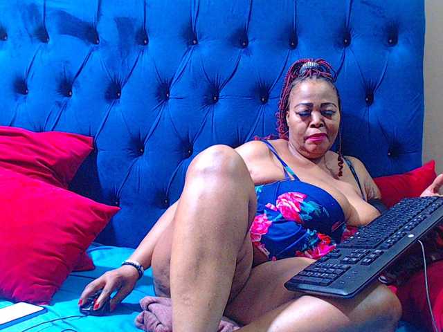 Ebonycandy10