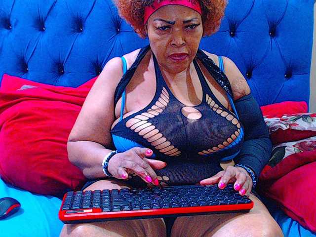 Ebonycandy10