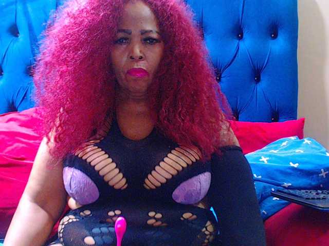 Ebonycandy10 live cam preview