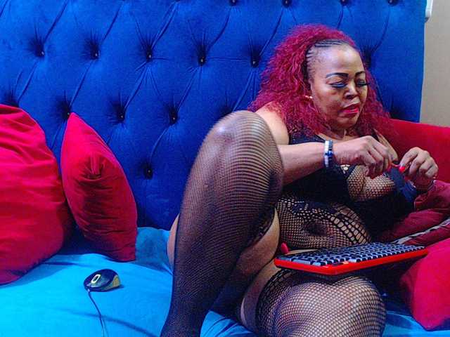 Ebonycandy10