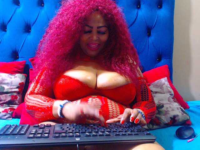 Ebonycandy10 live cam preview