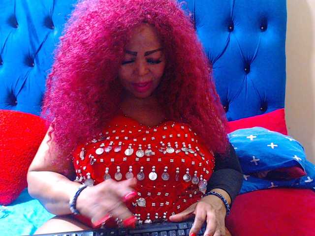 Ebonycandy10 live cam preview