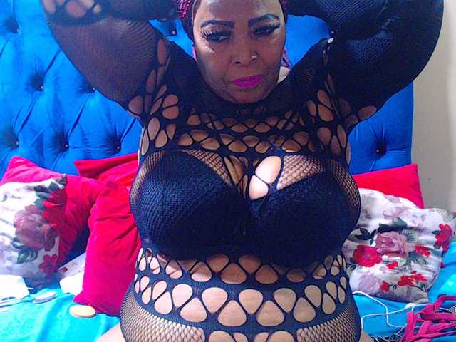 Ebonycandy10