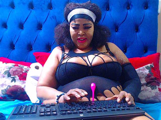 Ebonycandy10