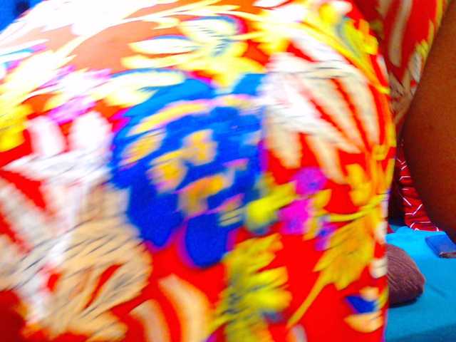 Ebonycandy10 live cam on BongaCams