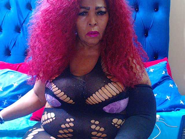 Ebonycandy10 live cam preview