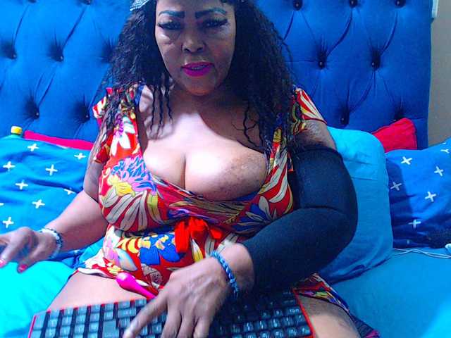 Ebonycandy10