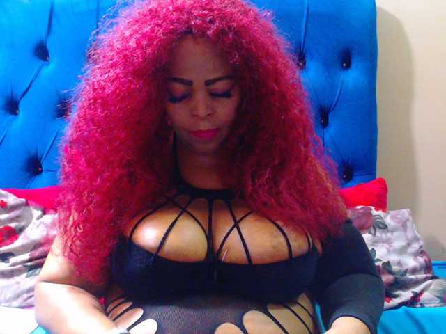 Ebonycandy10 live cam preview